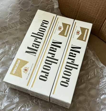Limited-time offer: Marlboro White, 2 cartons, 3 cartons, 4 cartons - 2